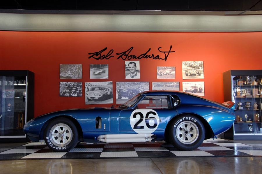  Shelby Cobra Daytona Coupe CSX2601 1965 года  (фото 11 из 44)